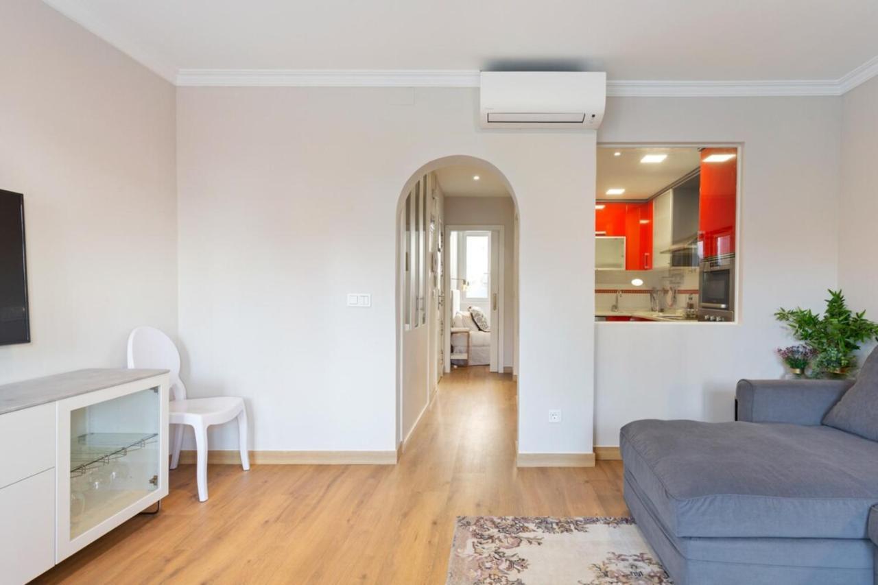 Elegant 1 Bedroom Apartment In The Heart Of Centro Madrid Ngoại thất bức ảnh