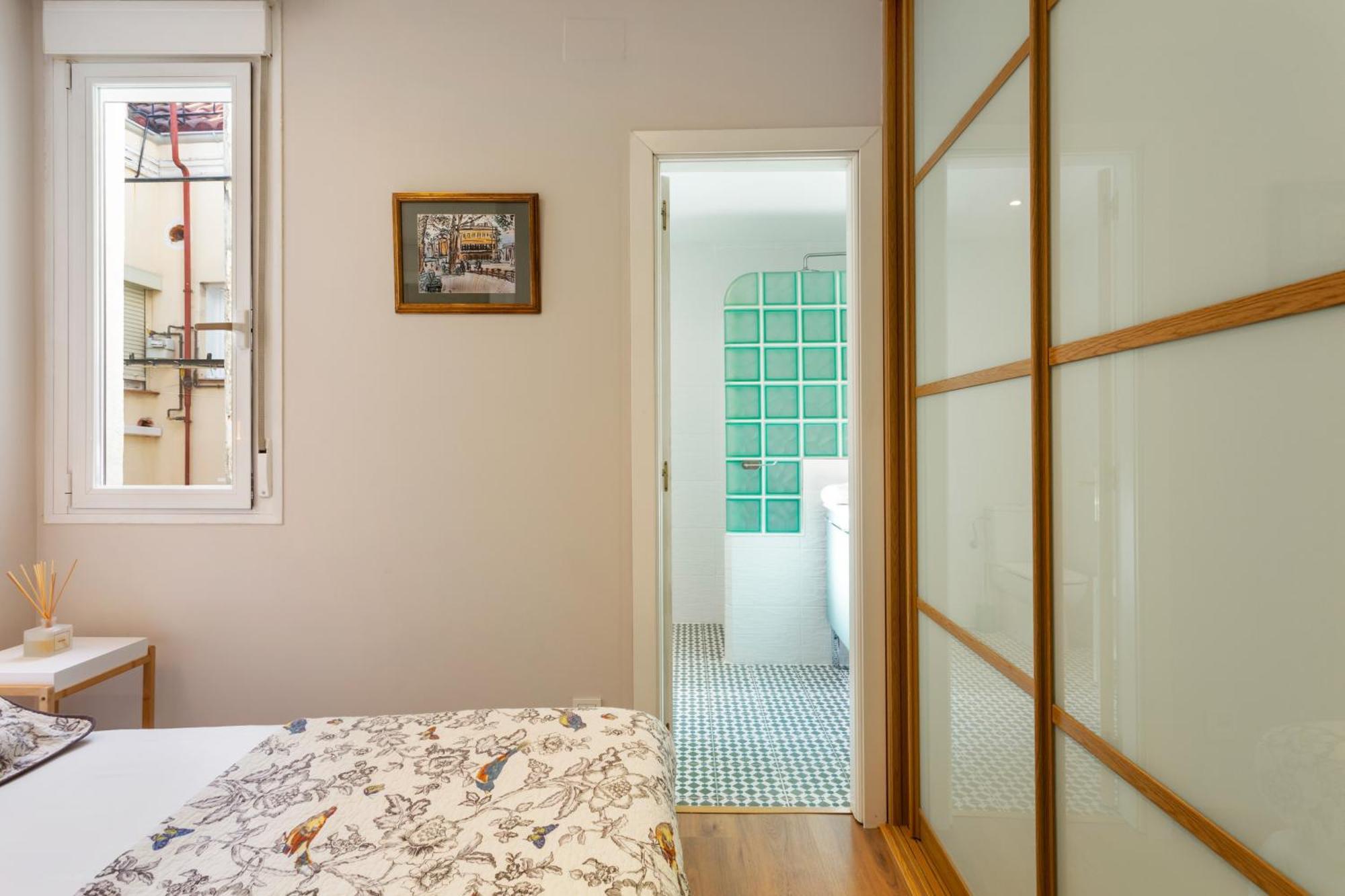 Elegant 1 Bedroom Apartment In The Heart Of Centro Madrid Ngoại thất bức ảnh