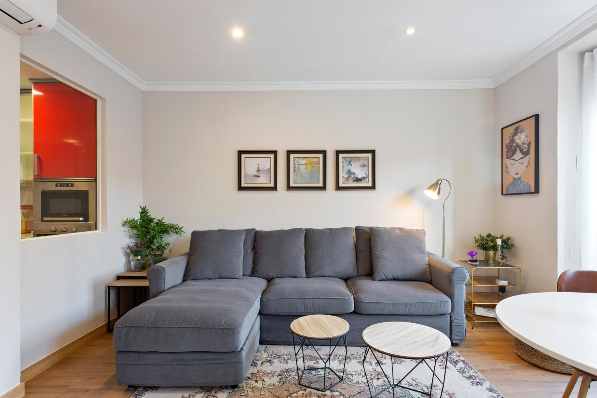 Elegant 1 Bedroom Apartment In The Heart Of Centro Madrid Ngoại thất bức ảnh